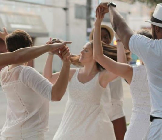 Rueda Salsa dancing etiquettes - 5 ways to be a nice dancer